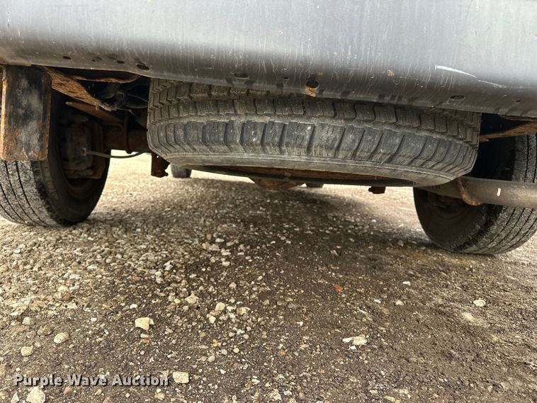 image for item DV0796 2007 Ford E150 van