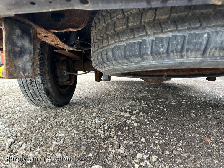 image for item DV0796 2007 Ford E150 van