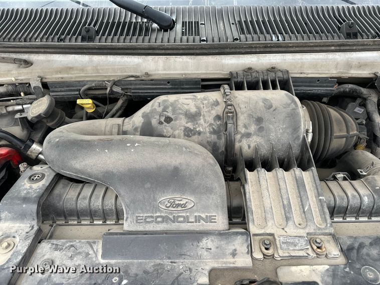 image for item DV0796 2007 Ford E150 van