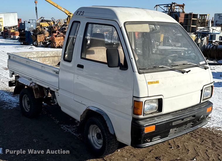 image for item DY8437 1996 Datsuo mini truck