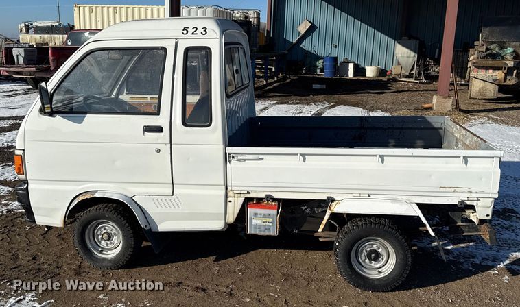 image for item DY8437 1996 Datsuo mini truck