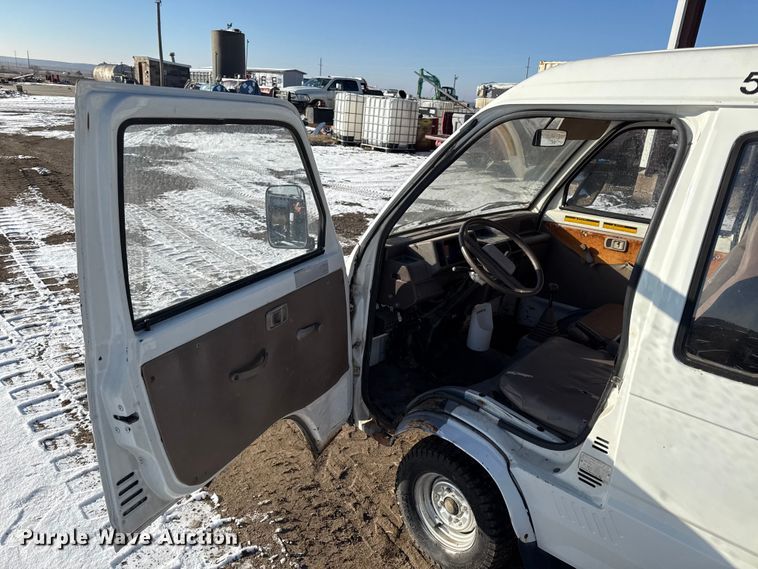 image for item DY8437 1996 Datsuo mini truck