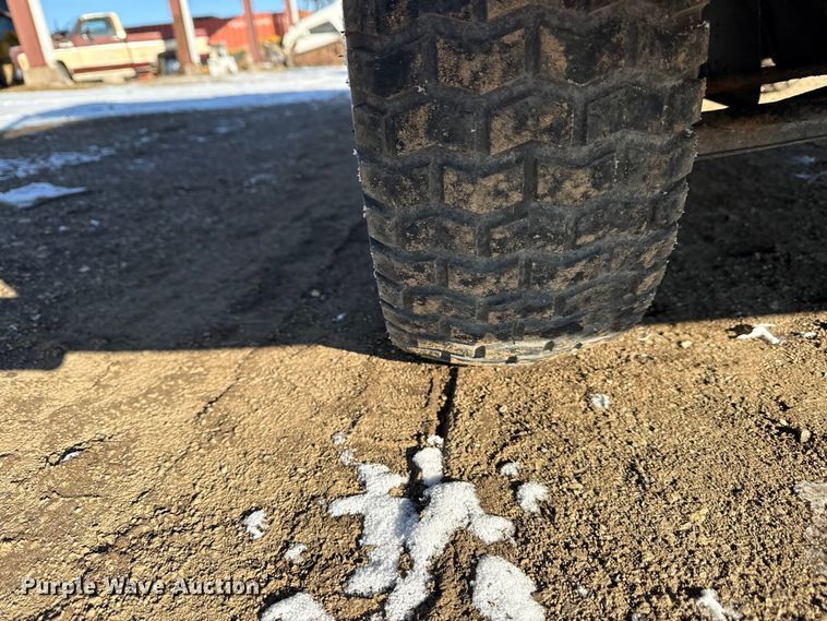 image for item DY8437 1996 Datsuo mini truck