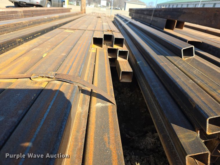 image for item DZ3908 (31) pieces of tubing