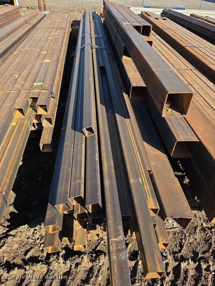 image for item DZ3909 (32) pieces of tubing