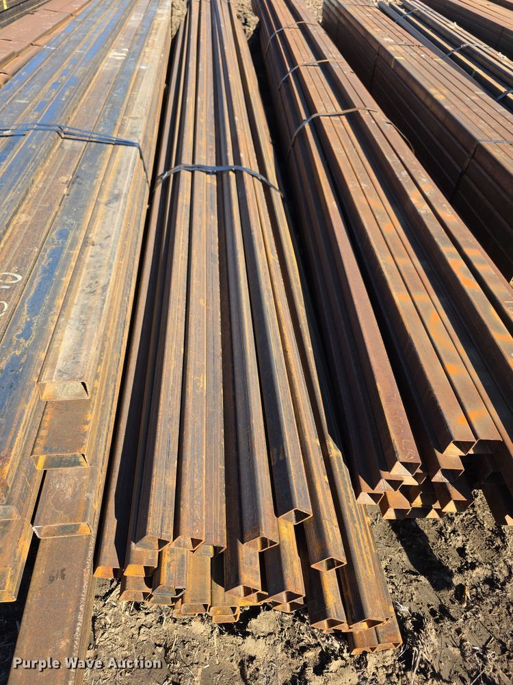 image for item DZ3918 (45) pieces of tubing