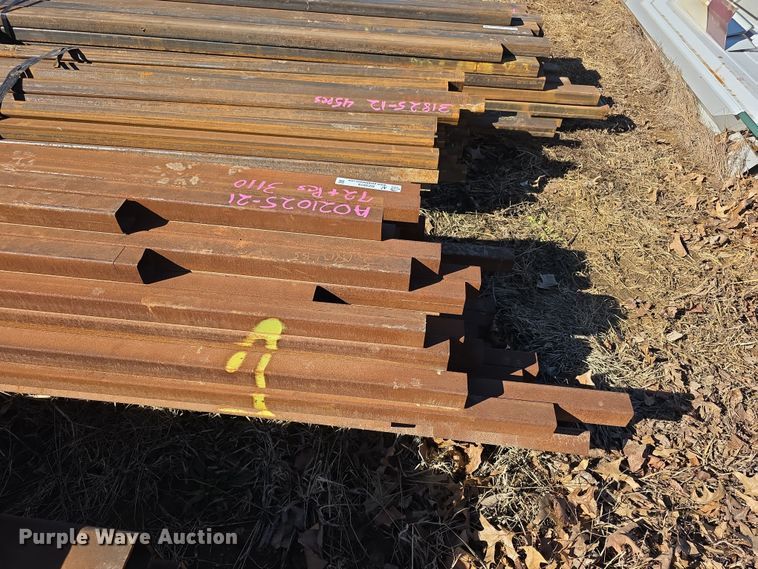 image for item DZ3919 Approximately 72 pieces of tubing