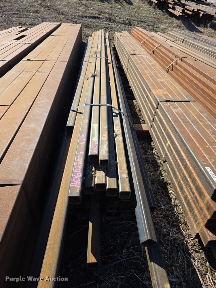 image for item DZ3921 (47) pieces of tubing