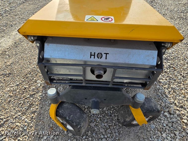 image for item DZ3940 Walker  MB27I17 ZTR lawn mower