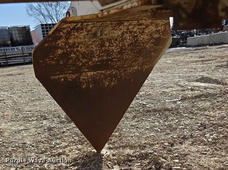 image for item DZ3942 Builtrite scrap grapple