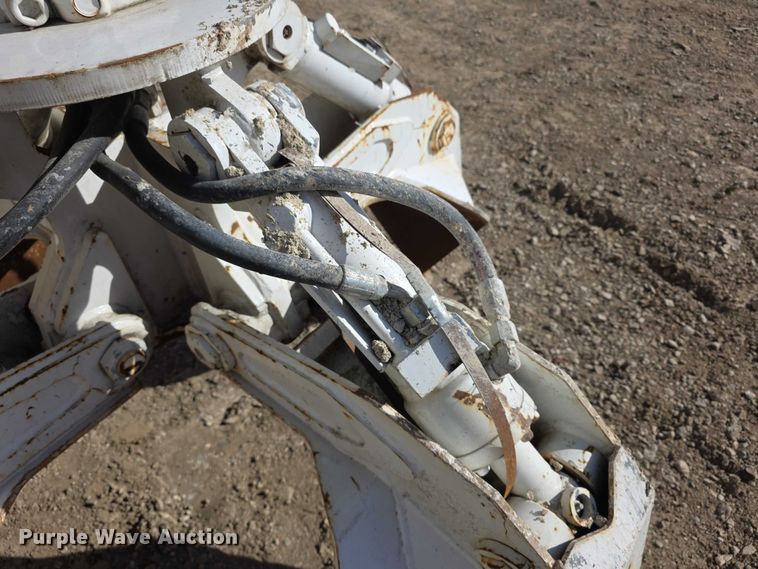 image for item DZ3942 Builtrite scrap grapple