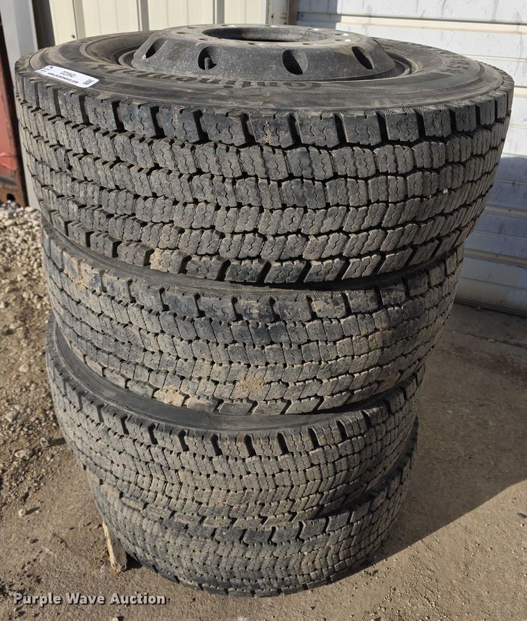 image for item DZ3943 (4) Continental 265/70R19.5 tires and wheels