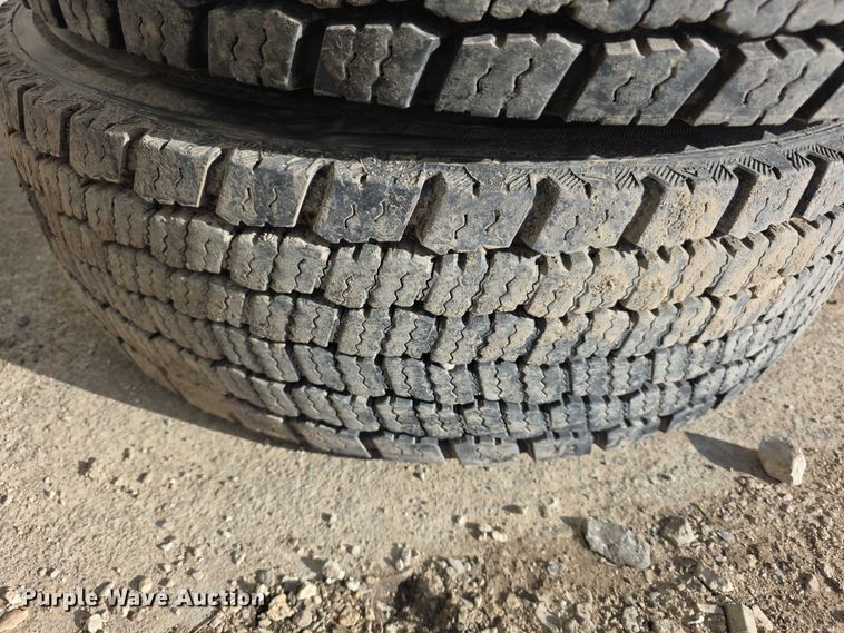 image for item DZ3943 (4) Continental 265/70R19.5 tires and wheels