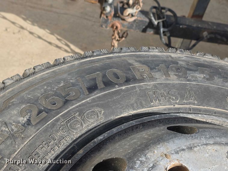 image for item DZ3943 (4) Continental 265/70R19.5 tires and wheels