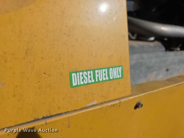 image for item DZ3944 Sullivan-Palatek D185Q air compressor