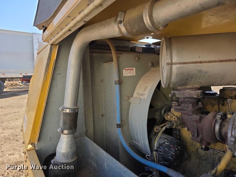 image for item DZ3944 Sullivan-Palatek D185Q air compressor