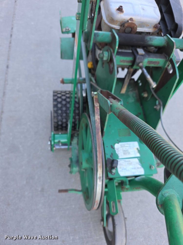 image for item DZ3960 2001 Ryan Jr sod cutter