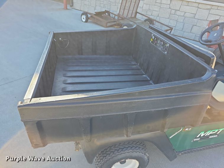image for item DZ3961 2004 EZ GO  MPT 1200 golf cart