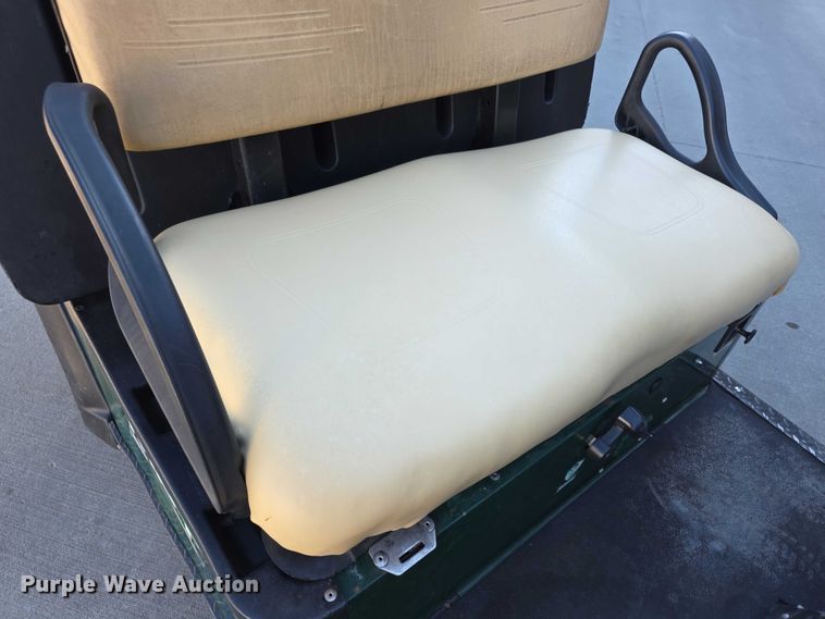 image for item DZ3961 2004 EZ GO  MPT 1200 golf cart