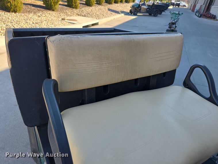 image for item DZ3961 2004 EZ GO  MPT 1200 golf cart