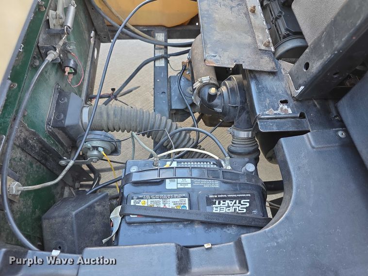 image for item DZ3961 2004 EZ GO  MPT 1200 golf cart