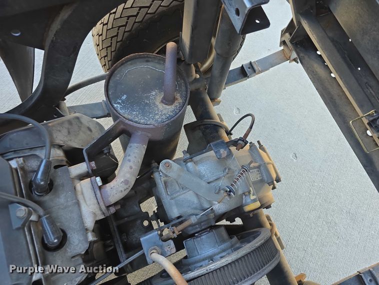 image for item DZ3961 2004 EZ GO  MPT 1200 golf cart