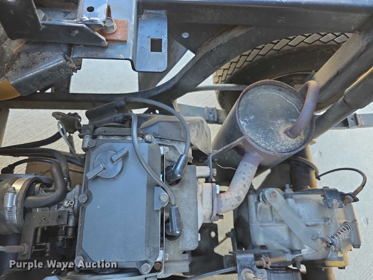 image for item DZ3961 2004 EZ GO  MPT 1200 golf cart