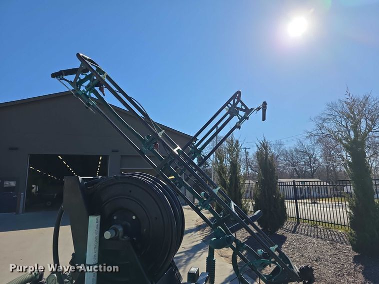 image for item DZ3963 2010 Toro turf sprayer