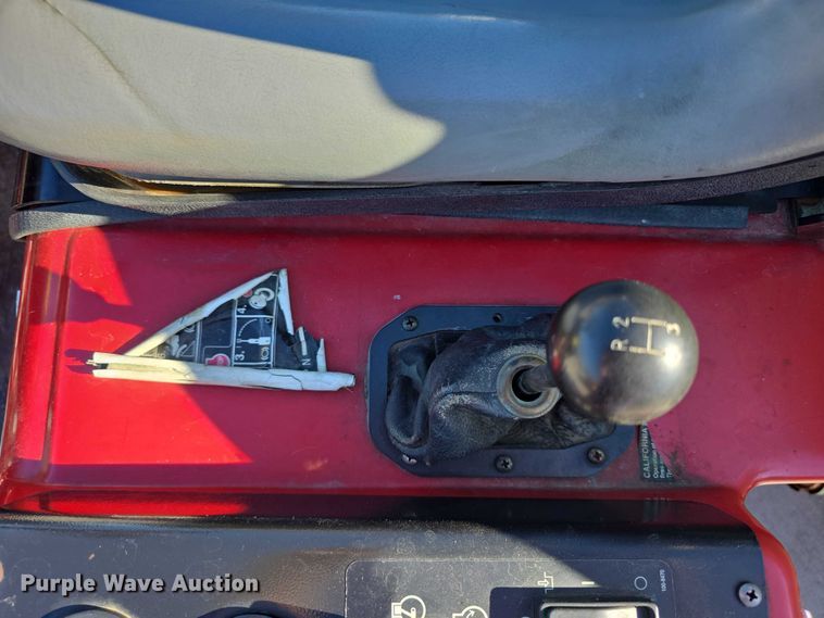 image for item DZ3963 2010 Toro turf sprayer