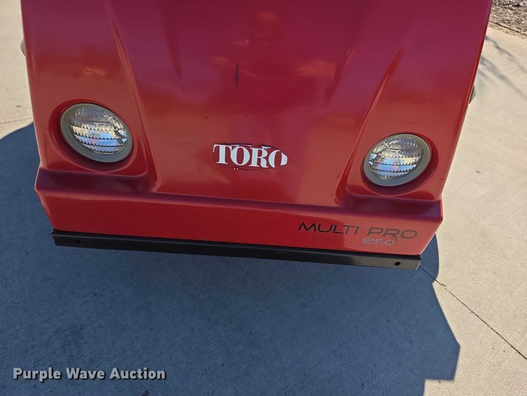 image for item DZ3963 2010 Toro turf sprayer