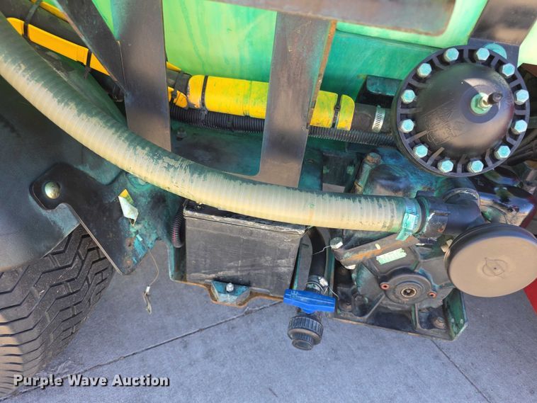 image for item DZ3963 2010 Toro turf sprayer