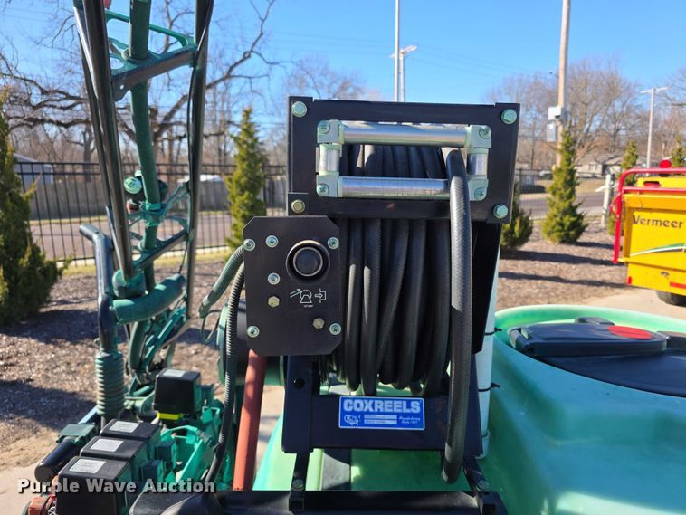 image for item DZ3963 2010 Toro turf sprayer