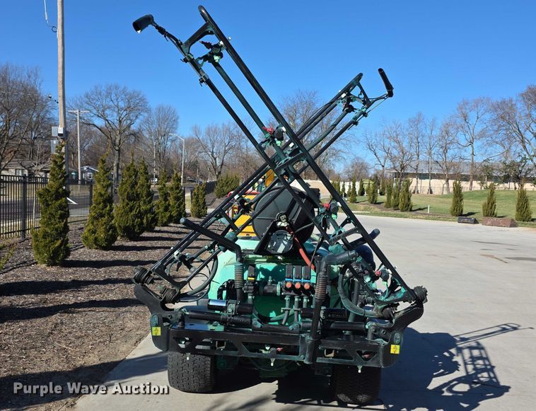 image for item DZ3963 2010 Toro turf sprayer