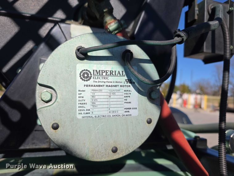 image for item DZ3963 2010 Toro turf sprayer