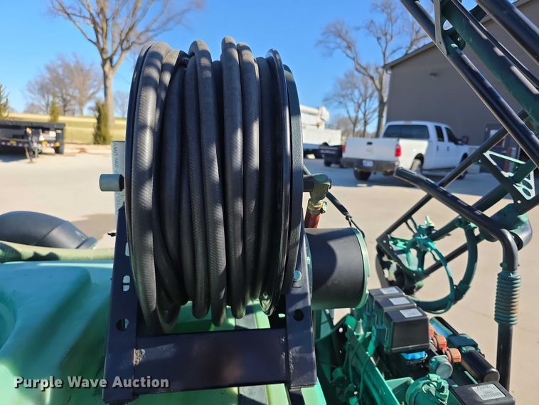 image for item DZ3963 2010 Toro turf sprayer