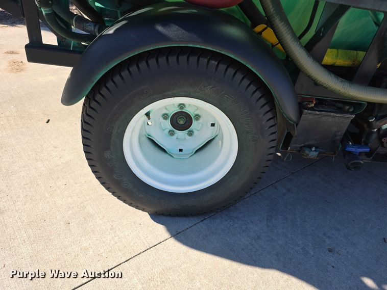 image for item DZ3963 2010 Toro turf sprayer