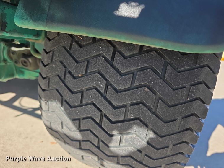 image for item DZ3963 2010 Toro turf sprayer