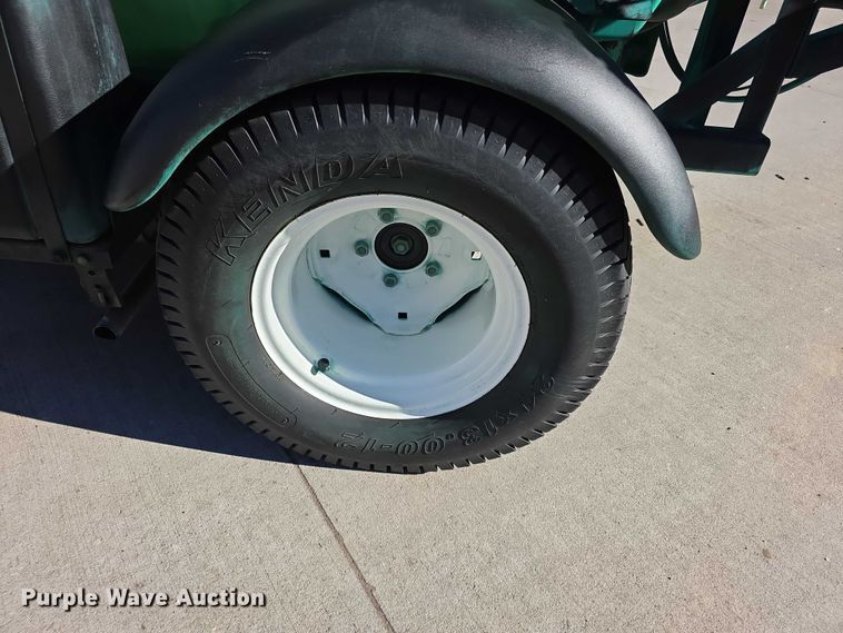 image for item DZ3963 2010 Toro turf sprayer