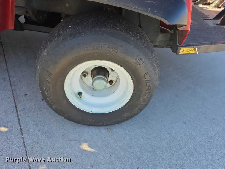 image for item DZ3963 2010 Toro turf sprayer