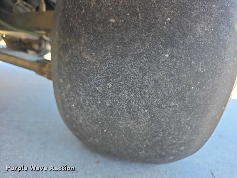 image for item DZ3963 2010 Toro turf sprayer