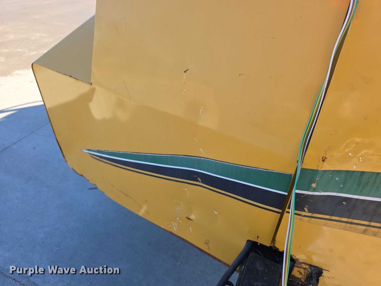 image for item DZ3964 Vermeer BC1000 XL Chipper wood chipper