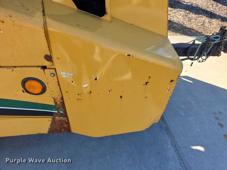 image for item DZ3964 Vermeer BC1000 XL Chipper wood chipper