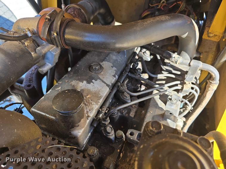 image for item DZ3964 Vermeer BC1000 XL Chipper wood chipper