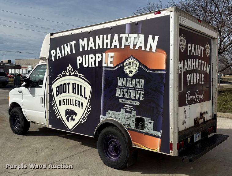 image for item DZ4337 2005 Ford E350 Super Duty box truck