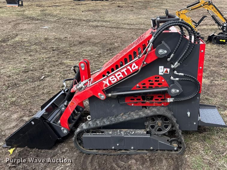 image for item DZ4338 2026 AGT YSRT14 compact utility loader