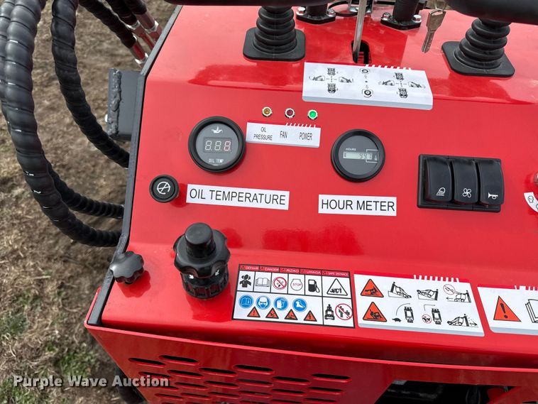 image for item DZ4338 2026 AGT YSRT14 compact utility loader