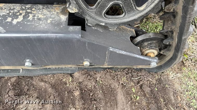 image for item DZ4338 2026 AGT YSRT14 compact utility loader