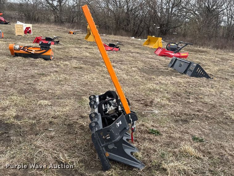 image for item DZ4349 Arteer skid steer winch