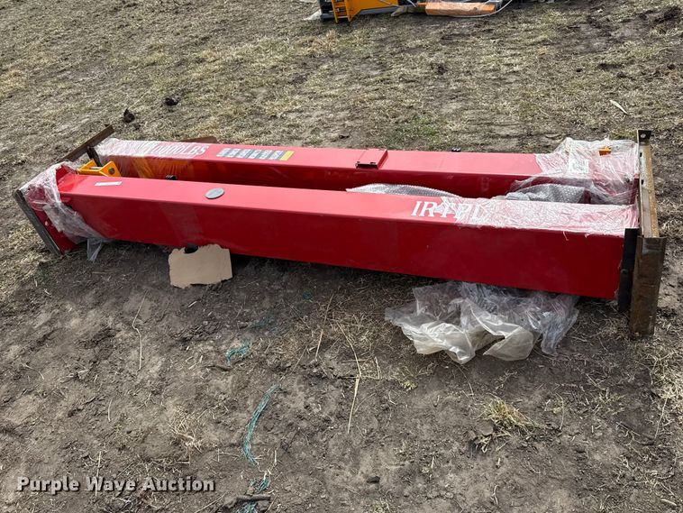 image for item DZ4373 IRanch automotive lift