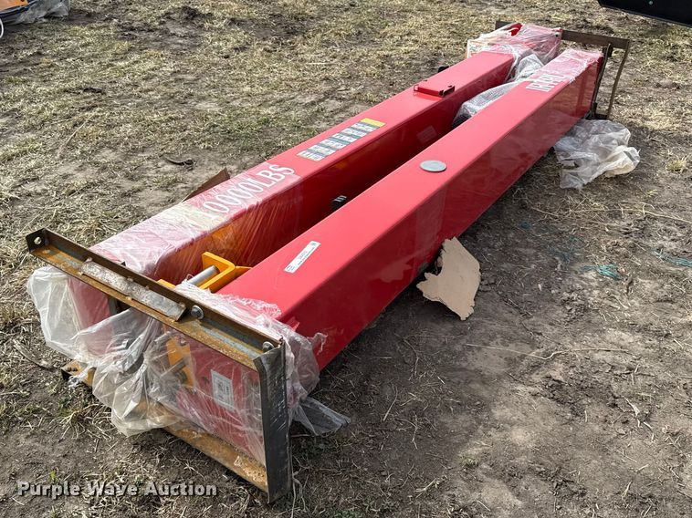 image for item DZ4373 IRanch automotive lift